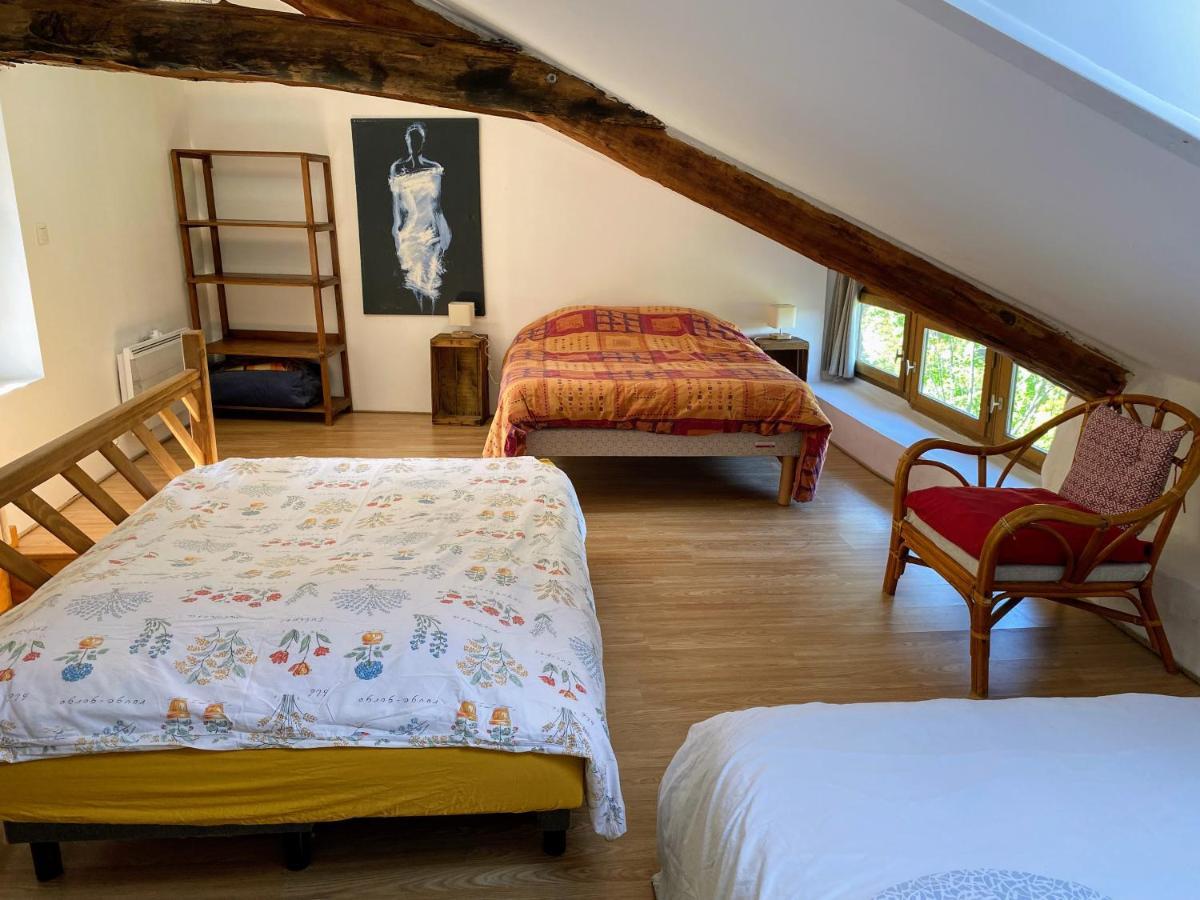 Ferienhaus De La Chabespa, Belle Vue, Au Calme Sigottier